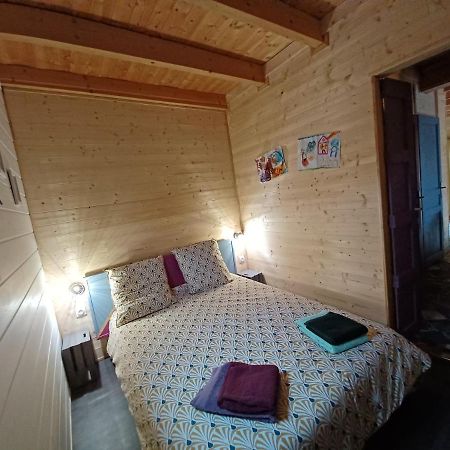 Chalet chaleureux avec parking garage motos, vélos La Chapelle-aux-Chasses Extérieur photo